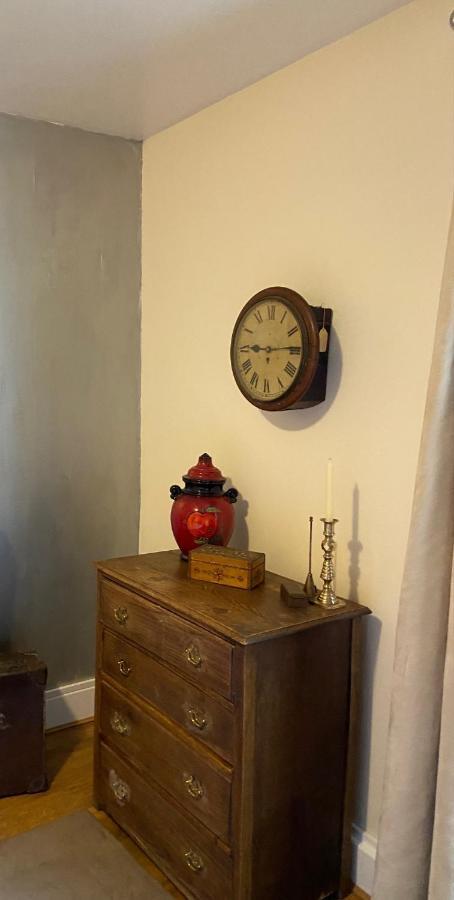 Great Rooms In An Uber Cool Flat! London Bridge Esterno foto