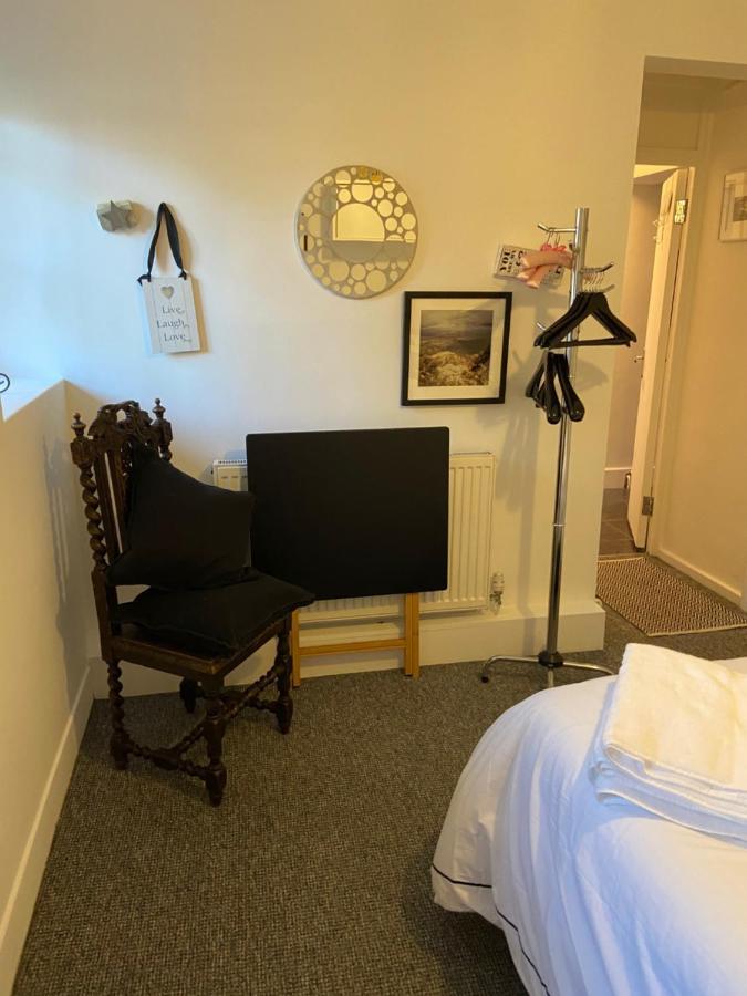 Great Rooms In An Uber Cool Flat! London Bridge Esterno foto